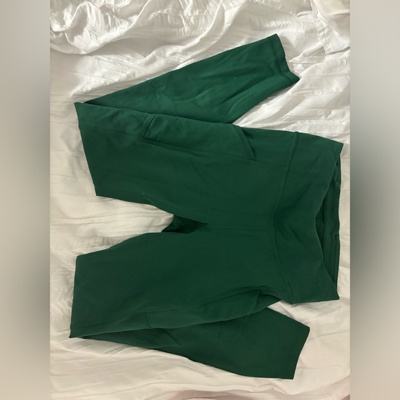 Green Lululemon leggings - Picture 2 of 2
